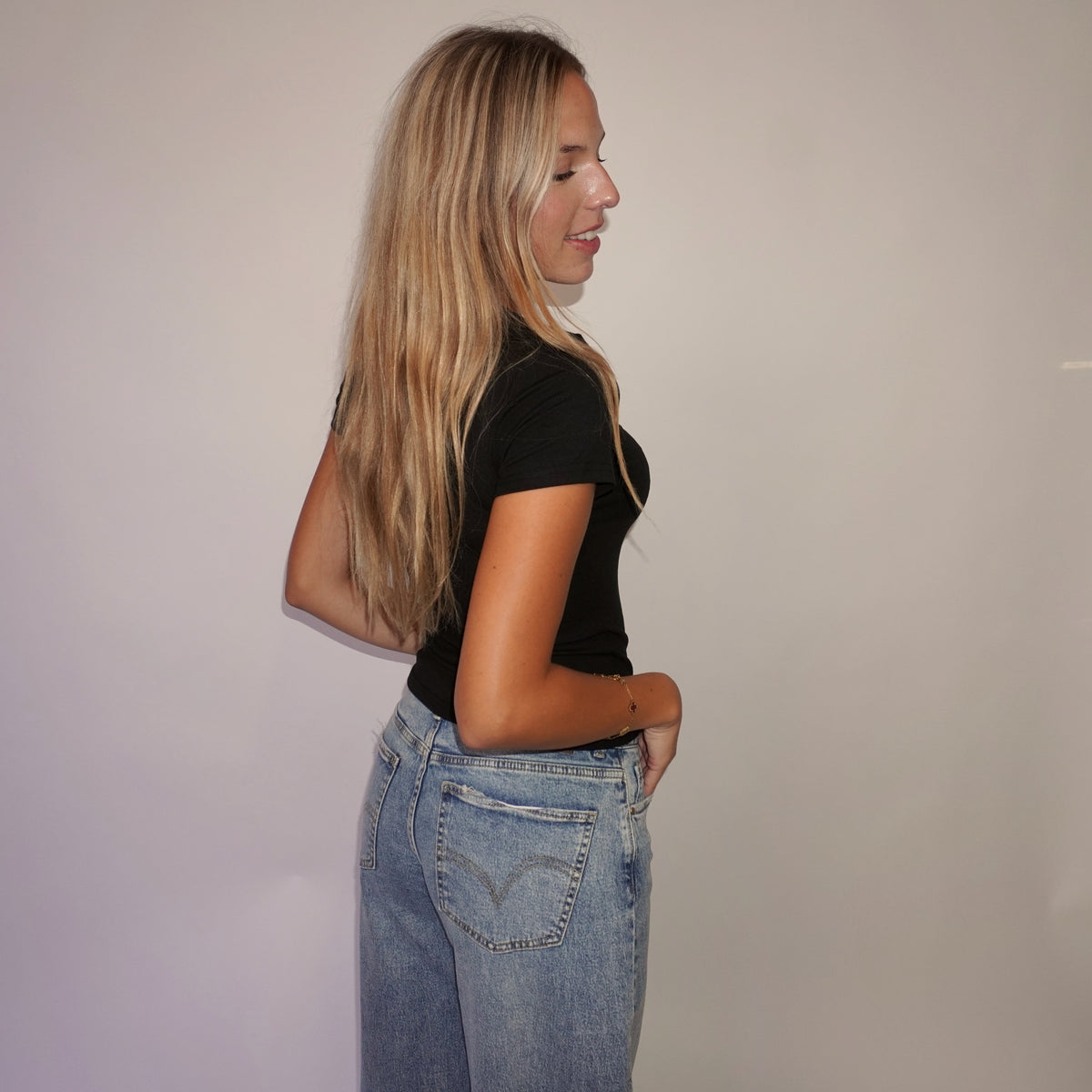 Lou Basic T-shirt Zwart