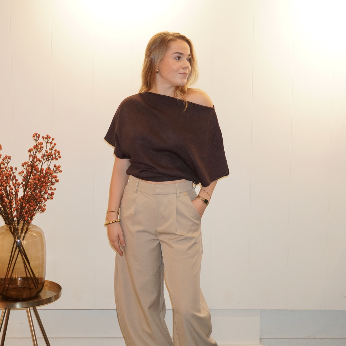 Nina Soepelvallende Top Bruin