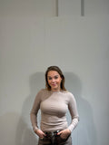 Jolie Basic Longsleeve Beige